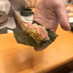 鮨 箕輪 - トロ　奈良漬　巻物