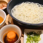 五島うどん だしぼんず かもめ市場店 - 