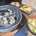 隠れ家個室 炭火鶏焼き 濃厚水炊き鍋 鶏まる - 