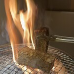 炭火和牛焼肉もうもう亭 - ファイヤーパフォーマンス