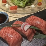 炭火和牛焼肉もうもう亭 - 和牛握り寿司は追加必須!!