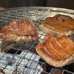 炭火和牛焼肉もうもう亭 - 