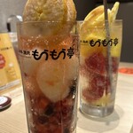 炭火和牛焼肉もうもう亭 - オレンジ、グレープフルーツ、ミックスベリーソーダとレモン、イチゴ、マンゴーサワー