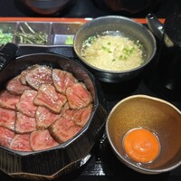 炭火和牛焼肉もうもう亭 広小路店 - もうもうまぶし