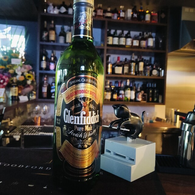 STREET BAR ON THE ROAD（ストリート バー オン ザ ロード） - 山形（バー）の写真