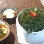 fuu cafe - 海ぶどうとアグーの丼仕立て、ジーマミ豆腐、アーサ汁