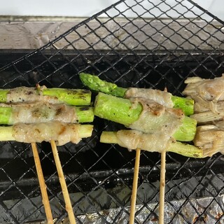 天下串ファン 焼き鳥専門店_2
