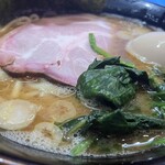 横浜ラーメン斎藤家 日野店 - 味玉ラーメン