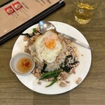 Chao Sun bamboo - 見切れているcold menuが美味しそう…