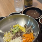 PLE: EATING LOUNGE - 