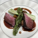 フレンチ&ワイン Nature - 黒毛和牛のロースト 赤ワインソース②