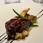 Restaurant Le Proust Miura - 黒毛和牛フィレ肉のロティ、白桃のラヴィゴットソース、バルサミコ