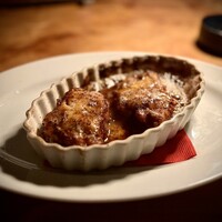 カルネジーオ イースト - 