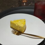 FROMA YORKYS CHEESE RESTAURANT&BAR - 