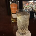 バー ジャダ - R7.7  グレングラントアルボラリスソーダ割り