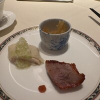 鴻臚 - 