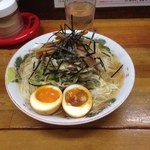 みずさわ屋 - 冷やしそば（煮卵入）