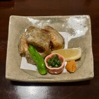 土佐料理 祢保希 銀座店 - うつぼの唐揚げ ¥1,400