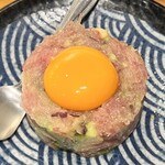 銀座道しるべ - まぐろとアボカドのタルタル