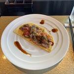 THE KOBECRUISE コンチェルト - 黒毛和牛と夏野菜の煮込み　クレープ