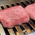 焼肉うしごろ - 究極の黒タン厚切り