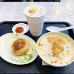 洪記豆漿大王 - 猪肉餡餅、鹹豆漿、冰豆漿(