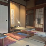 カフェ 閑居 - 1階座敷席