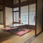 カフェ 閑居 - 1階座敷席