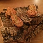 Sola - トランペット、セップのタルタル　焼いたパンでサンド