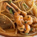 IL PLANETARIO - ・PRIMO PIATTO 
      　海の幸の漁師風トマトソース
      　【ペスカトーレ】