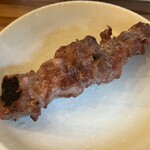 炭火串焼 上野商店 - カシラ