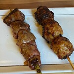 炭火串焼 上野商店 - 鳥レバ、つくね