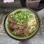 めん処 たけや - 料理写真:にくうどん（小）