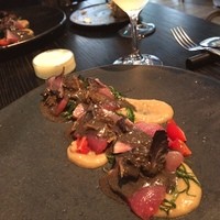 ラ・ボンヌターブル - 