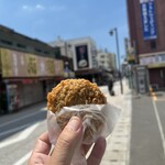 平岡精肉店 - 平岡ママのミンチカツ　350円