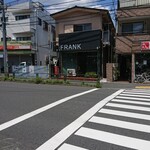 フランク - 外観