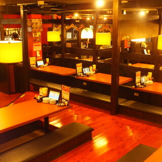 幅広いシーンで楽しめる居心地の良い店内◆女子会、会社宴会