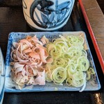 そば処 上代 - 薬味