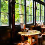 上海台所 鍋家 - 店内の雰囲気