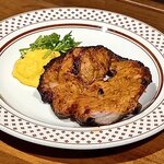 西荻タンドール 5Lab - もち豚タンドリーロースト。