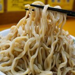 ラーメンエース - 夏の期間限定 冷やし担々麺　麺リフトアップ