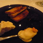 ラ・リューン - デザート代わりのチーズ：カマンベールとエポワス…かな？