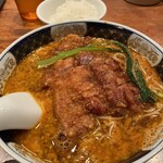 支那麺 はしご 本店 - 