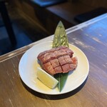 焼肉 銀しゃり 直球カルビ - 厚切り牛タン
