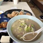 ドライブインみなみ - 