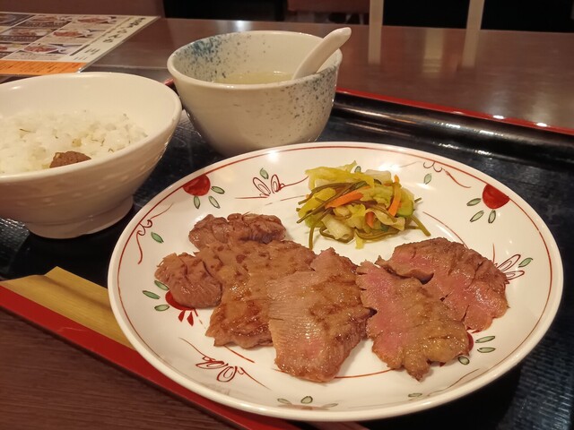 Gyutan Yaki Sendai Henmi Habisu Oosaka Ten photo 2