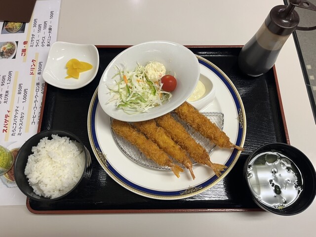 レストラン とまと