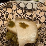 鮨 はしもと - 蒸し鮑、鮑の肝、シャリ