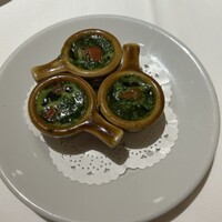 マンジャーモ - 