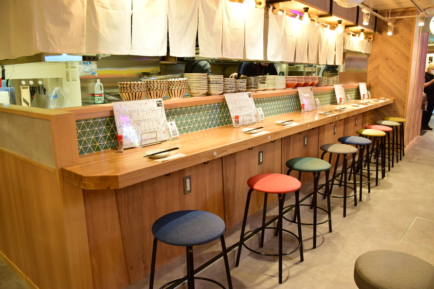 写真 : 焼鳥酒場てけてけ 渋谷本店 （【旧店名】渋谷宮益坂もつ焼き